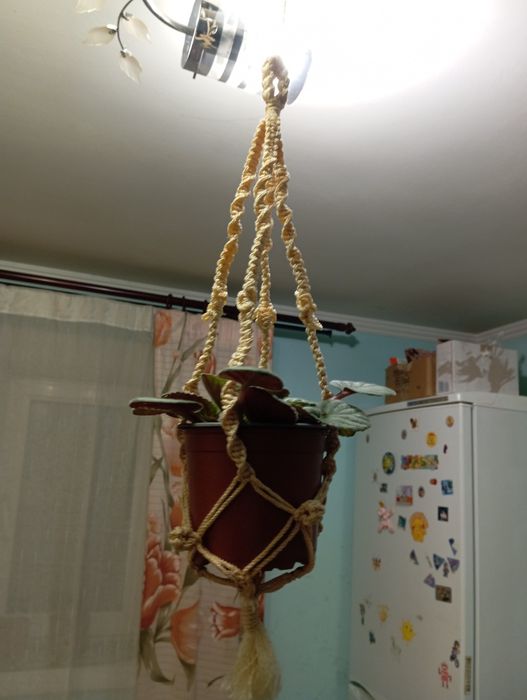 Пано макраме на стіну для вазонів