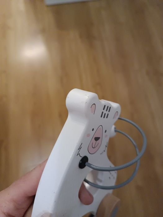 Miś na kółkach, przewlekanka