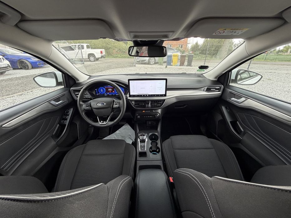 Ford Focus w Titanium X z 2022r 1.5 diesel / automat /nowy model !!