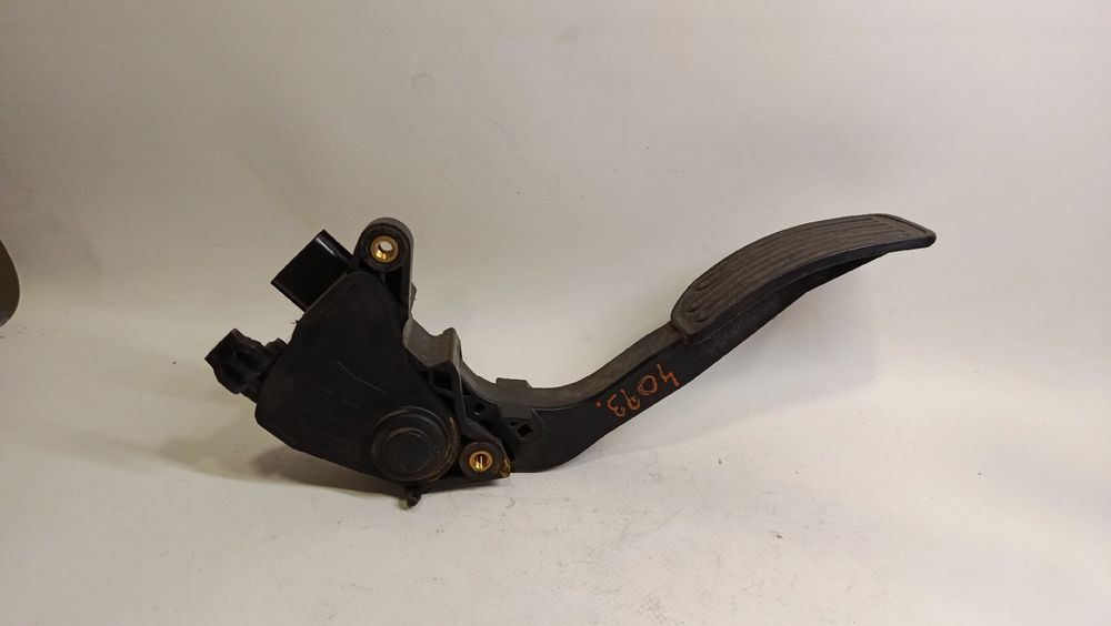Pedal do acelerador NISSAN Juke (F15)
