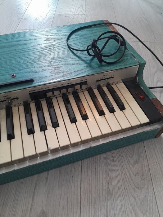 Órgão Eletrônico Antonelli 2560 – Vintage / Retrô