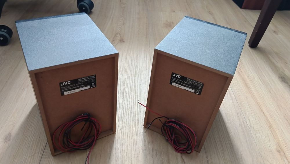 Colunas JVC SP-UXG28