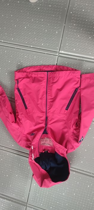 Kurtka wiatrówka rozm 140