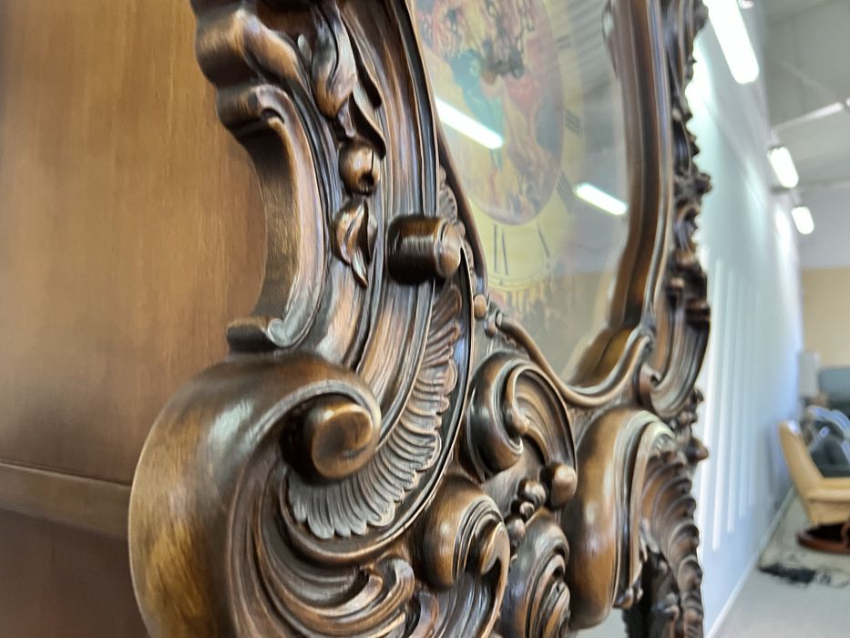 Годиник механічний з боє і мелодіями старовинний напольний масив