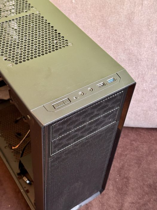 Obudowa Fractal Focus G do komputera ATX