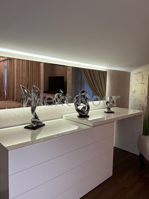 Здам будинок на дамбі київського моря