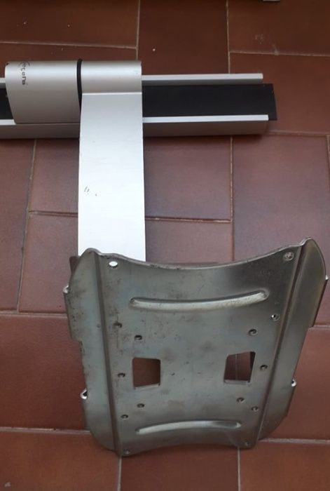 Suporte de parede para Lcd/Tv De Plasma universal marca Vogel's