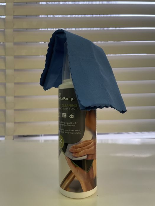 Liquido para limpeza de ecrans