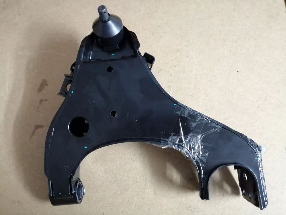 Braço / Braços de Suspensão - Nissan Pickup Navarra D22 4X4