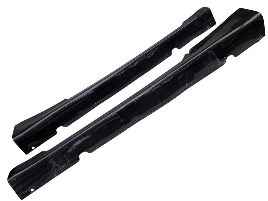 Maserati Granturismo MC nakładka listwa progowa próg progi LEWY PRAWY