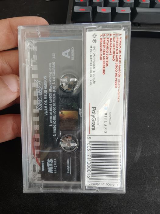 Cassete Dragon ball Z Vivam os meus amigos nova e selada 1997