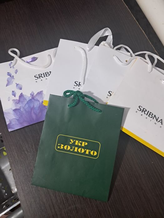 Подарунковий пакет  5 шт , 100 грн