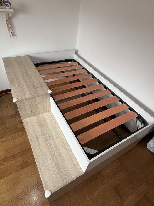 Cama de solteiro alta reversivel com secretaria