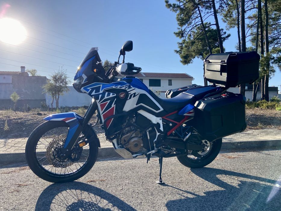 Honda crf 1100 africa twin