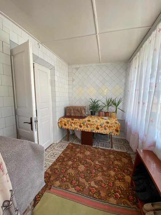 (3) Продам гарний добротний будинок в м. Немирів 0925