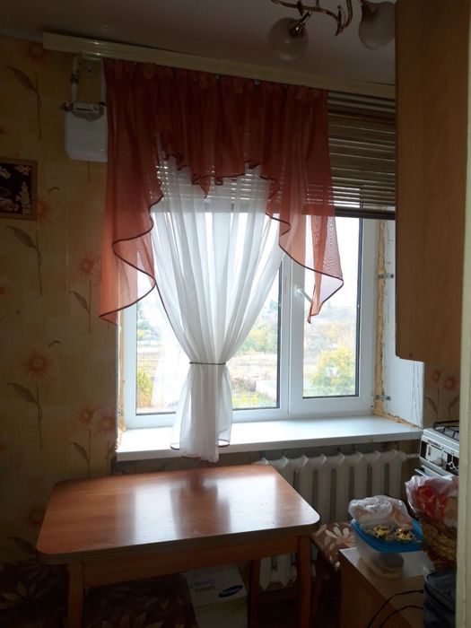 Однокімнатна квартира, Бам