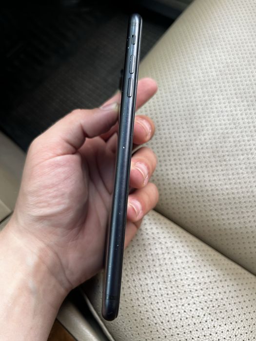 iPhone 7+  на 128 ГБ 100% акамулятор в нормальному стані