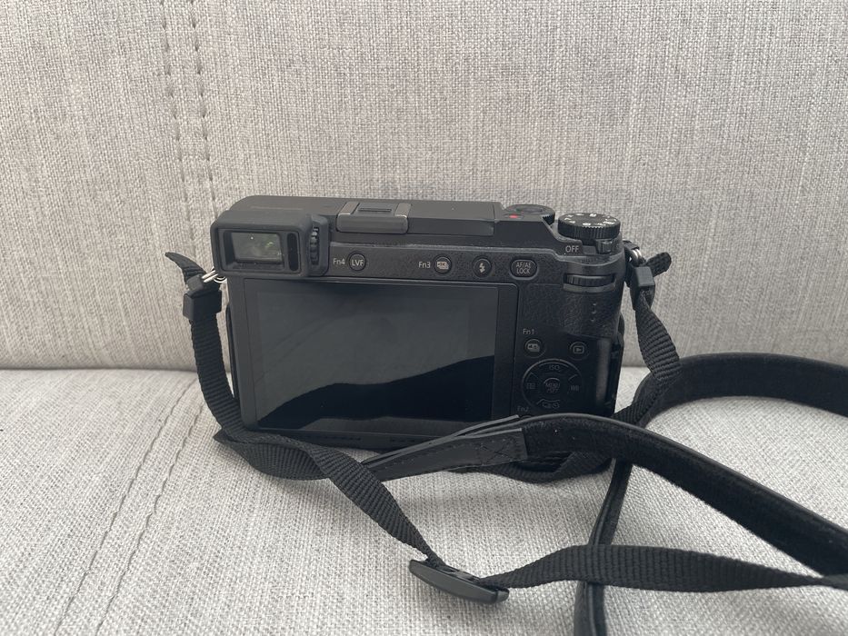 Panasonic Lumix GX80 + Lumix 12 - 32 mm. Stan bardzo dobry