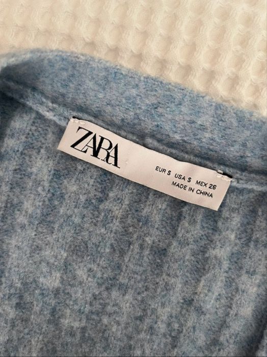 Casaco azul tipo cropped Zara