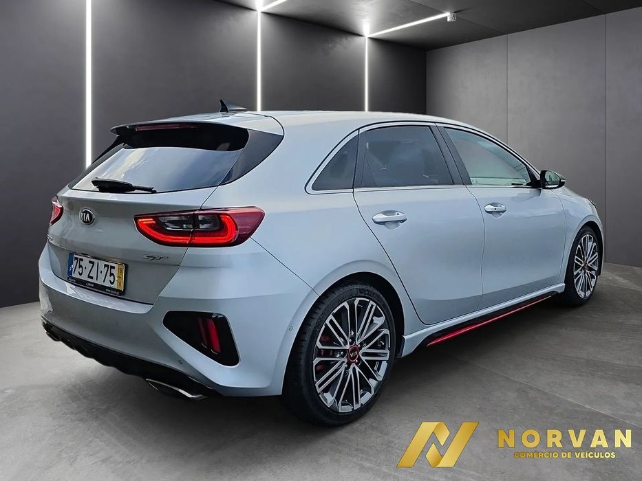 Kia Ceed 1.6 T-GDI GT+SRF