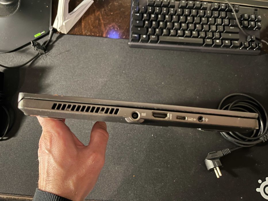 Laptop Asus ROG Zephyrus G14 16GB RAM GTX 1650Ti SSD 512GB