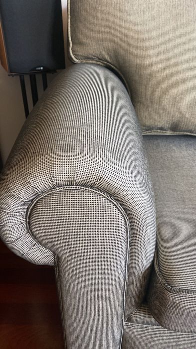 Sofá cama até 3 lugares como novo