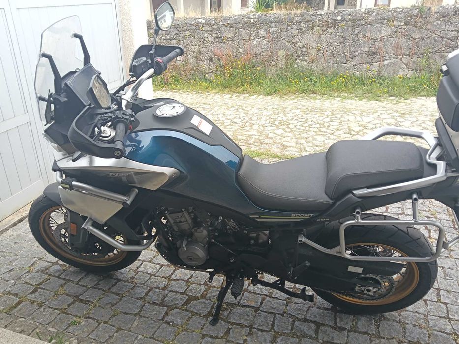 Cf moto 800mt como nova