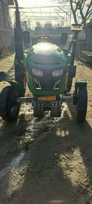 Трактор Xingtai 240 TRK
