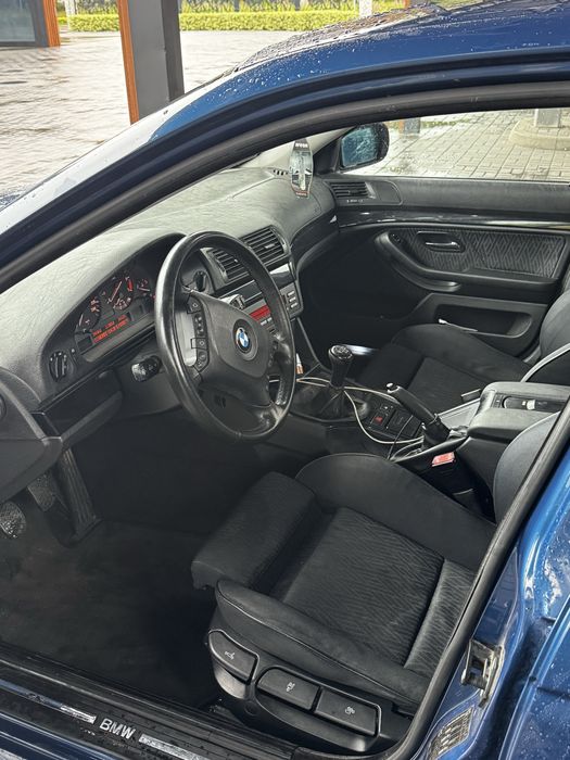 Продам BMW E39 М54B22