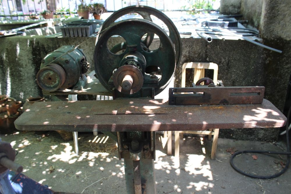 Cork Working Machine64309818856195122