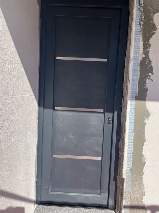 Porta entrada PVC Antracita 7016