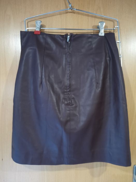 Saia castanha em Napa, como nova