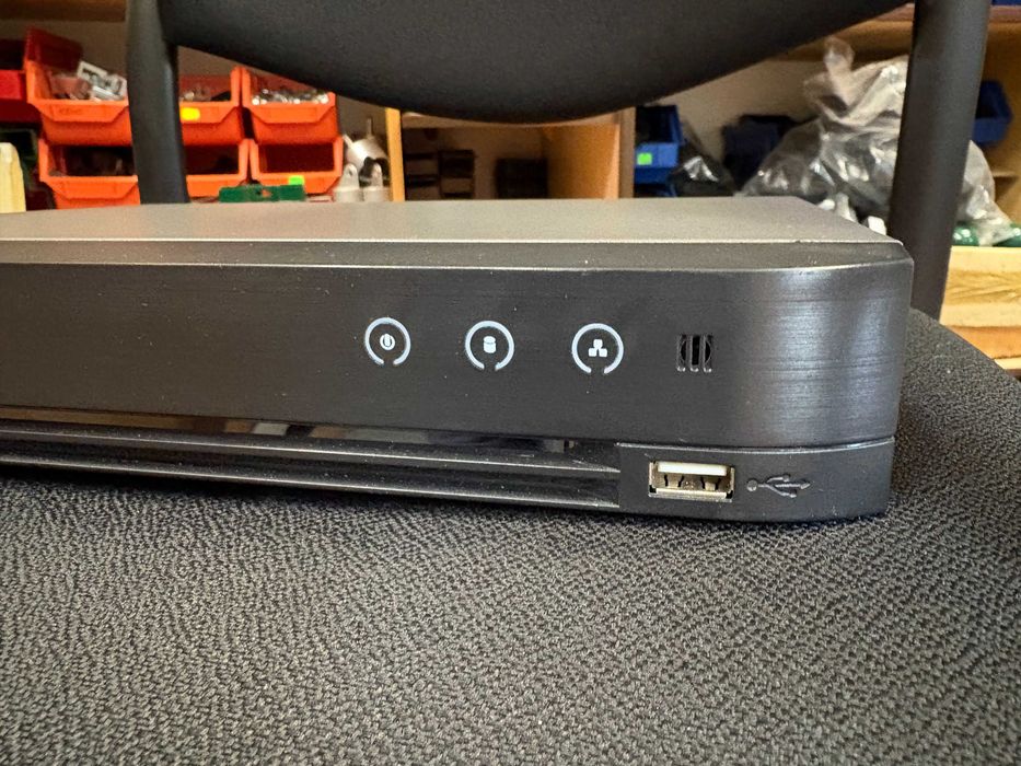 Wideorejestrator HIKVISION Ids-7204HQHI-K1/2S