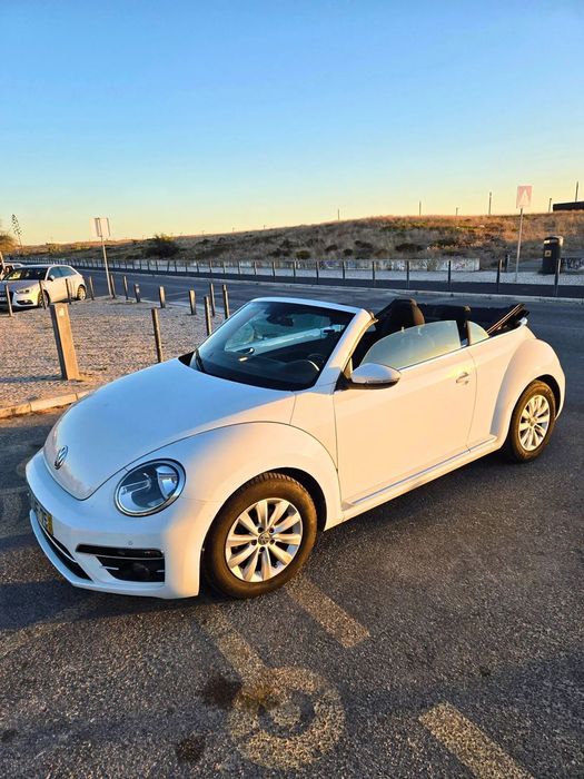 VW New Beetle Cabriolet 1.2 TSI Design DSG
