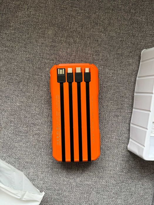 Powerbank solarny 10000 mAh