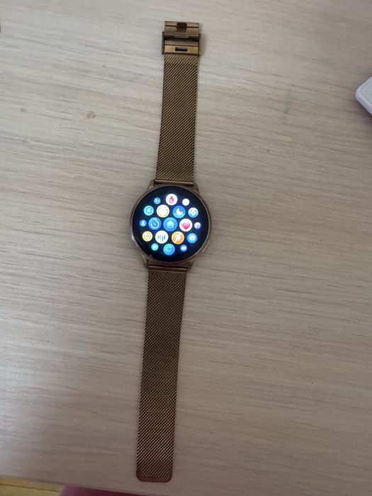 Продам смарт часи