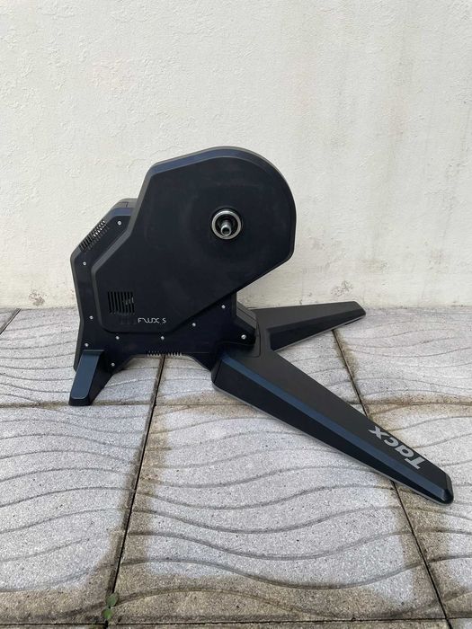 Rolo de treino " Tacx Flux S Smart