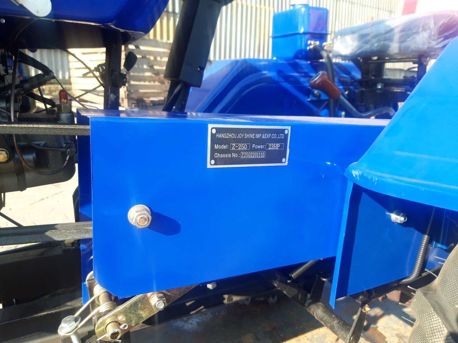 Трактор Булат Т 25 2024 года с фрезой и плугом 2х20