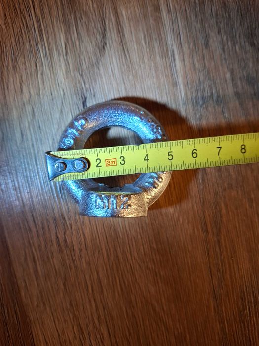 Nakrętka z uchem M12