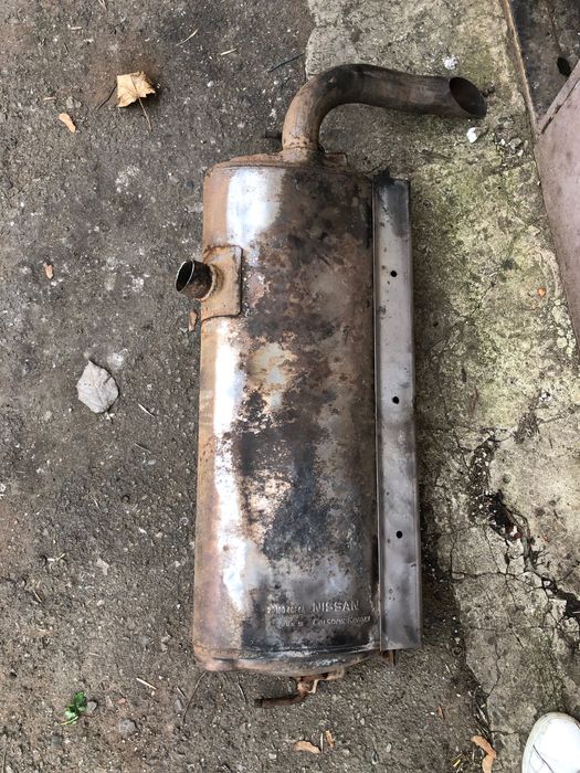 Глушник 201004CF4A Nissan