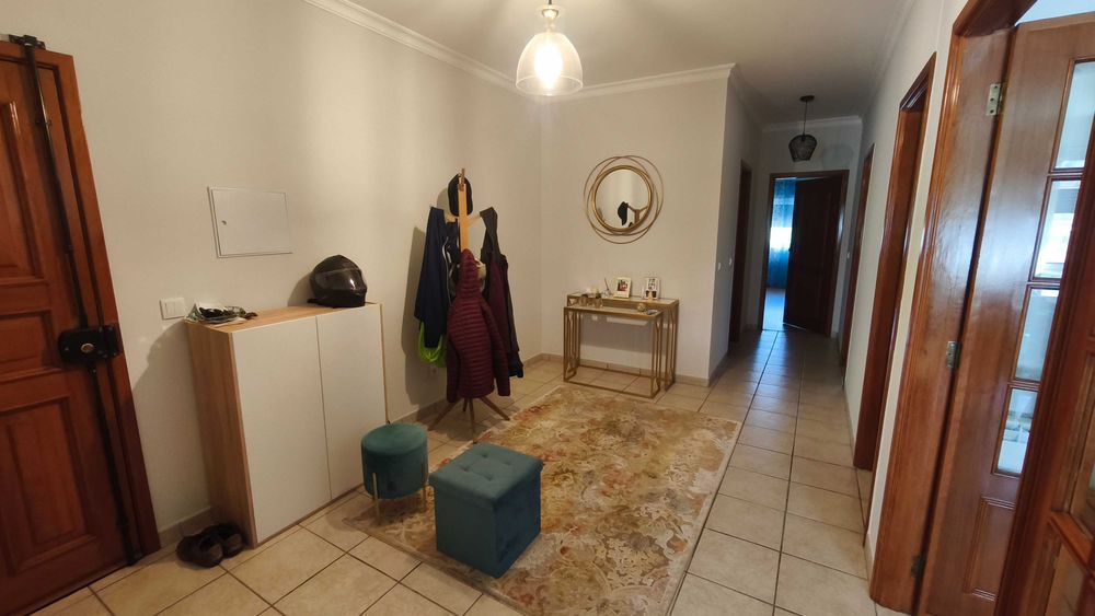 Apartamento T2, Avenida das Escolas, Mealhada