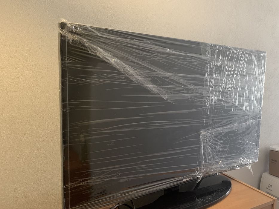 Televisao Samsung de 40 pulgadas com pouco uso