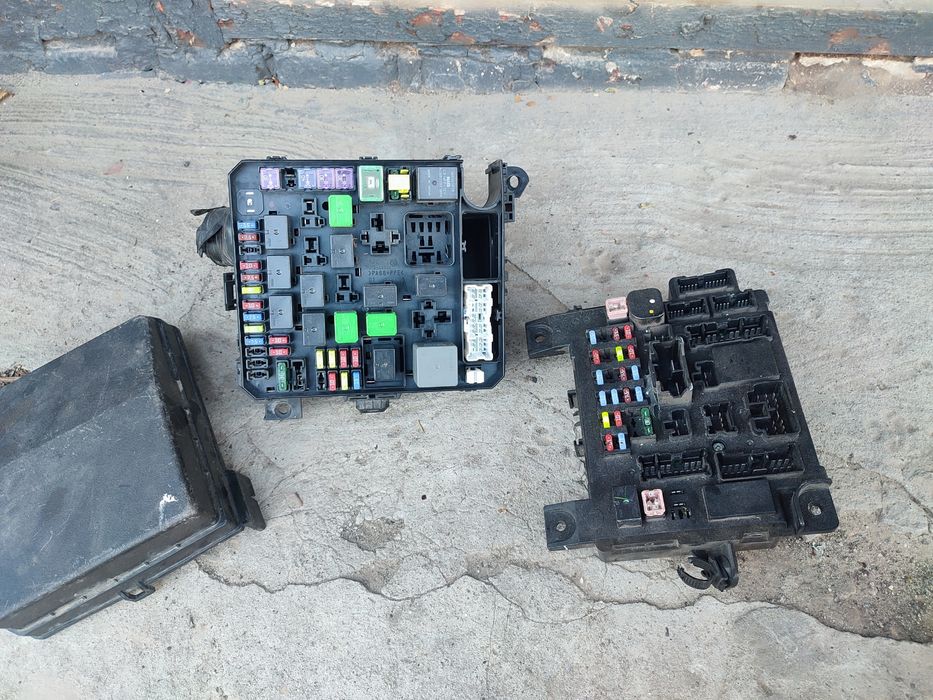 Блок предохранителей на Митсубиси Аутлендер ХЛ Mitsubishi Outlander XL