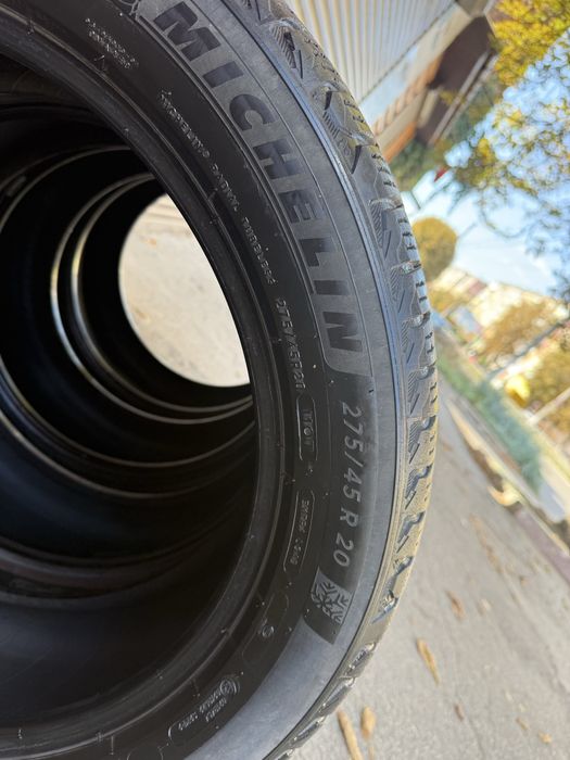 Разноширокие зимние колеса 275/45/20-305/40/20 Michelin X-Ice Snow SUV