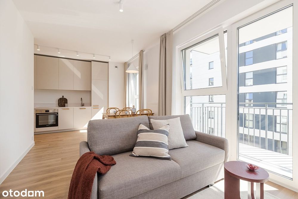 Bezpośrednio I Słoneczne 2 pokoje z balkonem — gotowe do zamieszkania