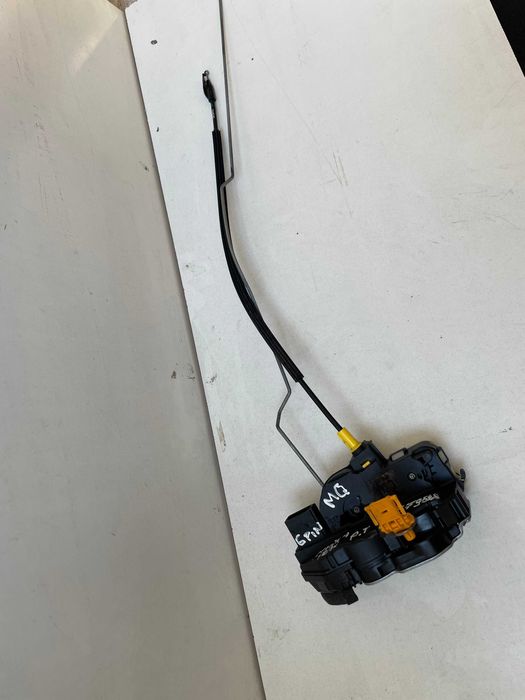 Opel Mokka A Zamek Drzwi Prawy Tył Tylny MQ 6 PIN EUROPA Chevrolet TRAX