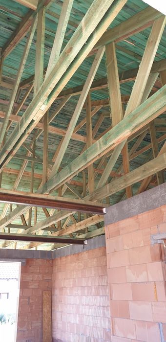 Drewno konstrukcyjne, deski, więźba,wiązary dachowe