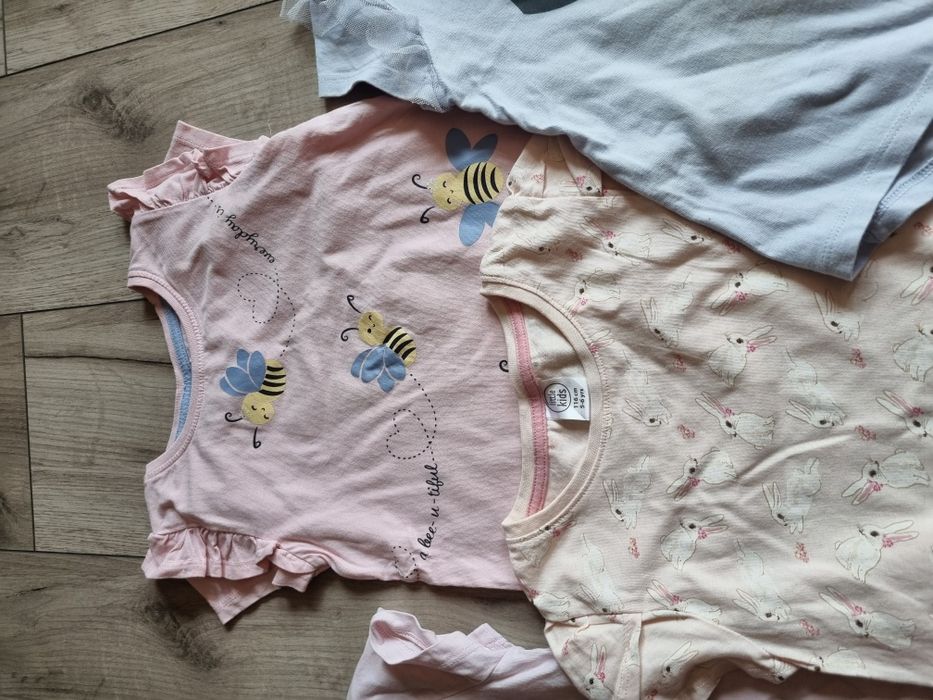 Koszulki rozm 110-116 (4szt)