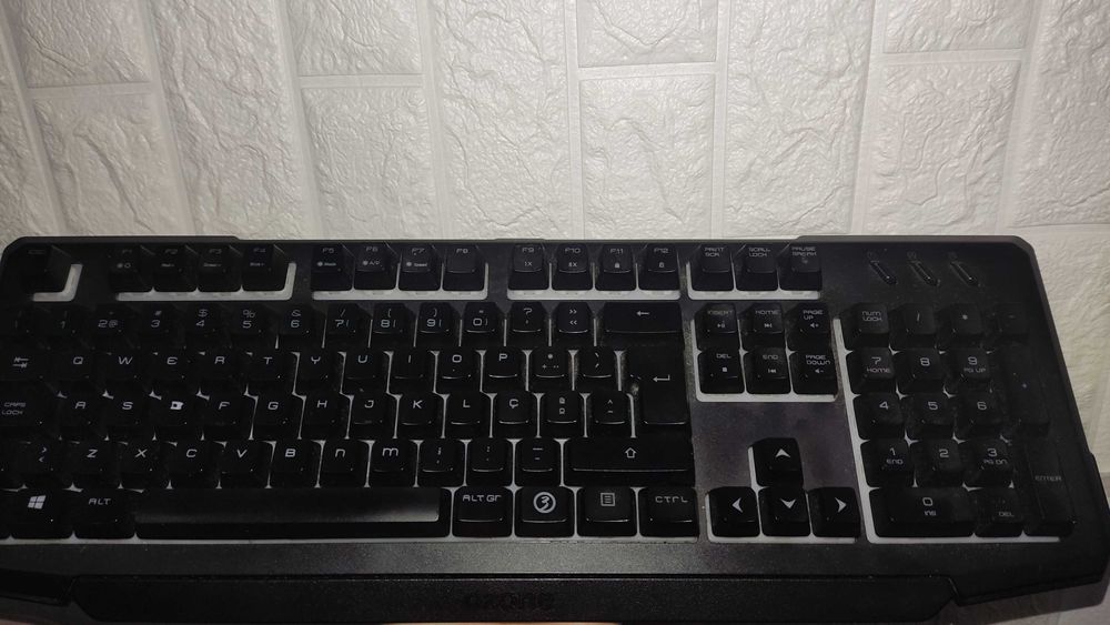 Teclado Gaming Ozone Doubletap