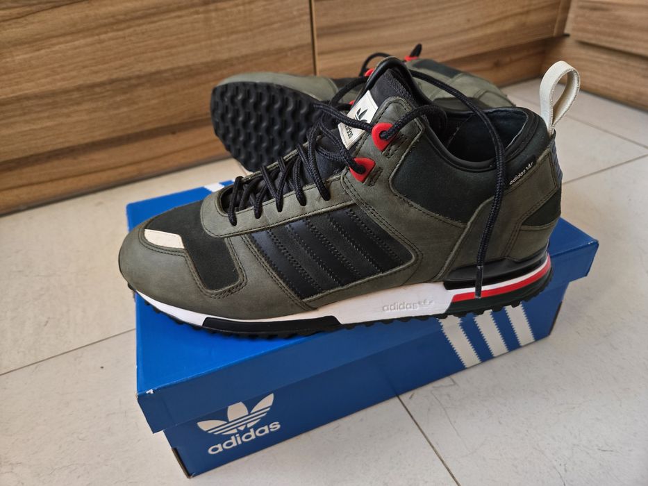 Кросівки Adidas originals zx700 winter cp